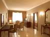 Royal Ascot Hotel 